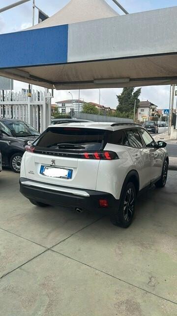 PEUGEOT 2008 2022 1,5 DIESEL