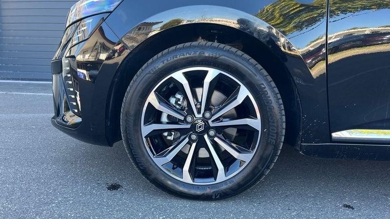 Renault Clio techno MY24 full hybrid E-Tech 145