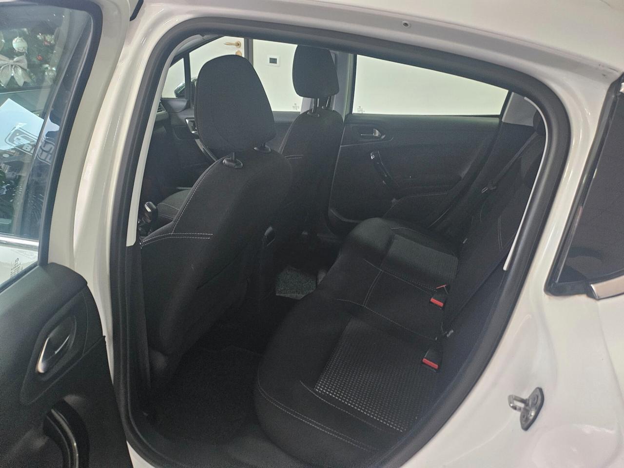 Peugeot 208 BlueHDi 75 Allure 98.000km 2018