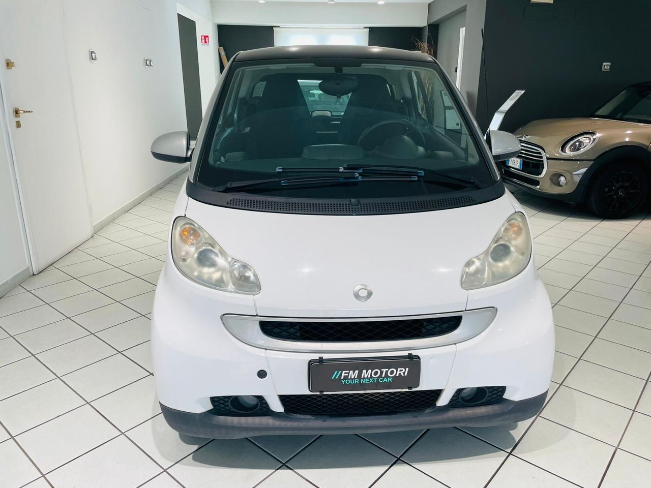 Smart ForTwo 1000 52 kW MHD coupé passion