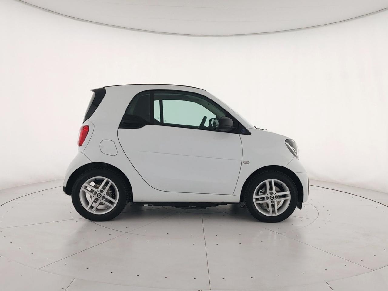 SMART Fortwo eq Pure 4,6kW SOLI 9.600 KM+NEOPATENTATI+BLUETOOTH