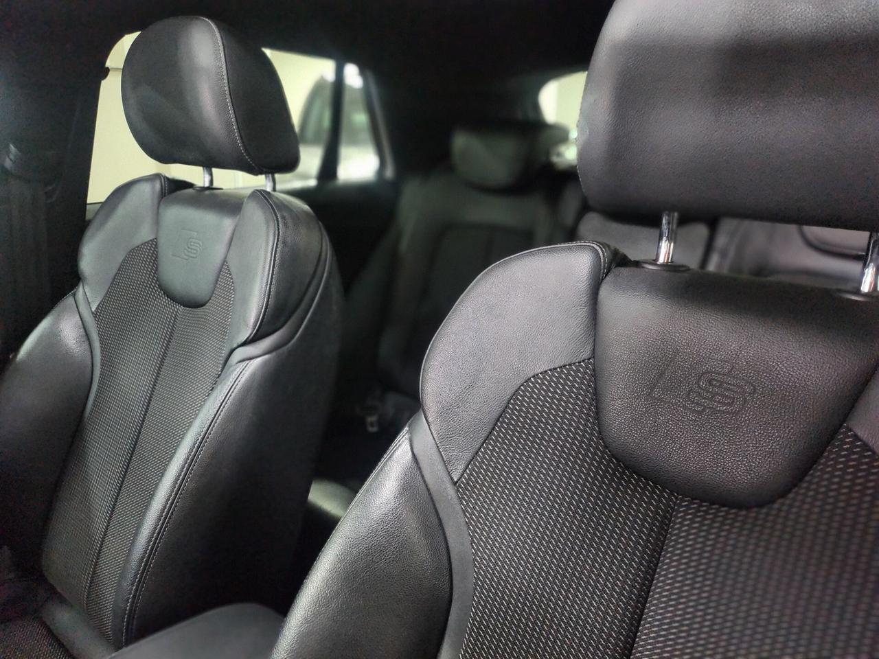 Audi Q2 2.0 TDI quattro S tronic line Edition