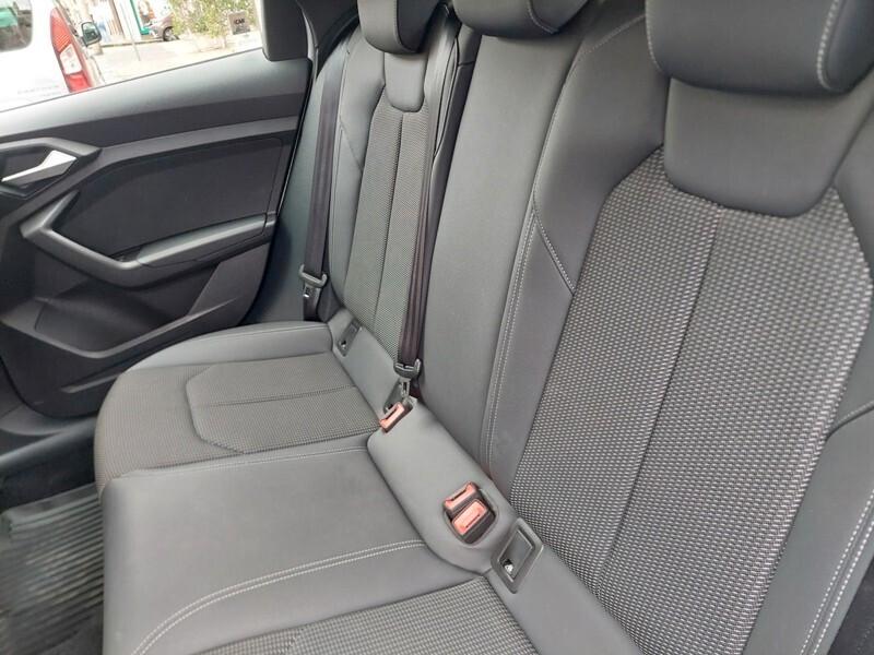 Audi A1 SPB 30 TFSI S tronic line edition