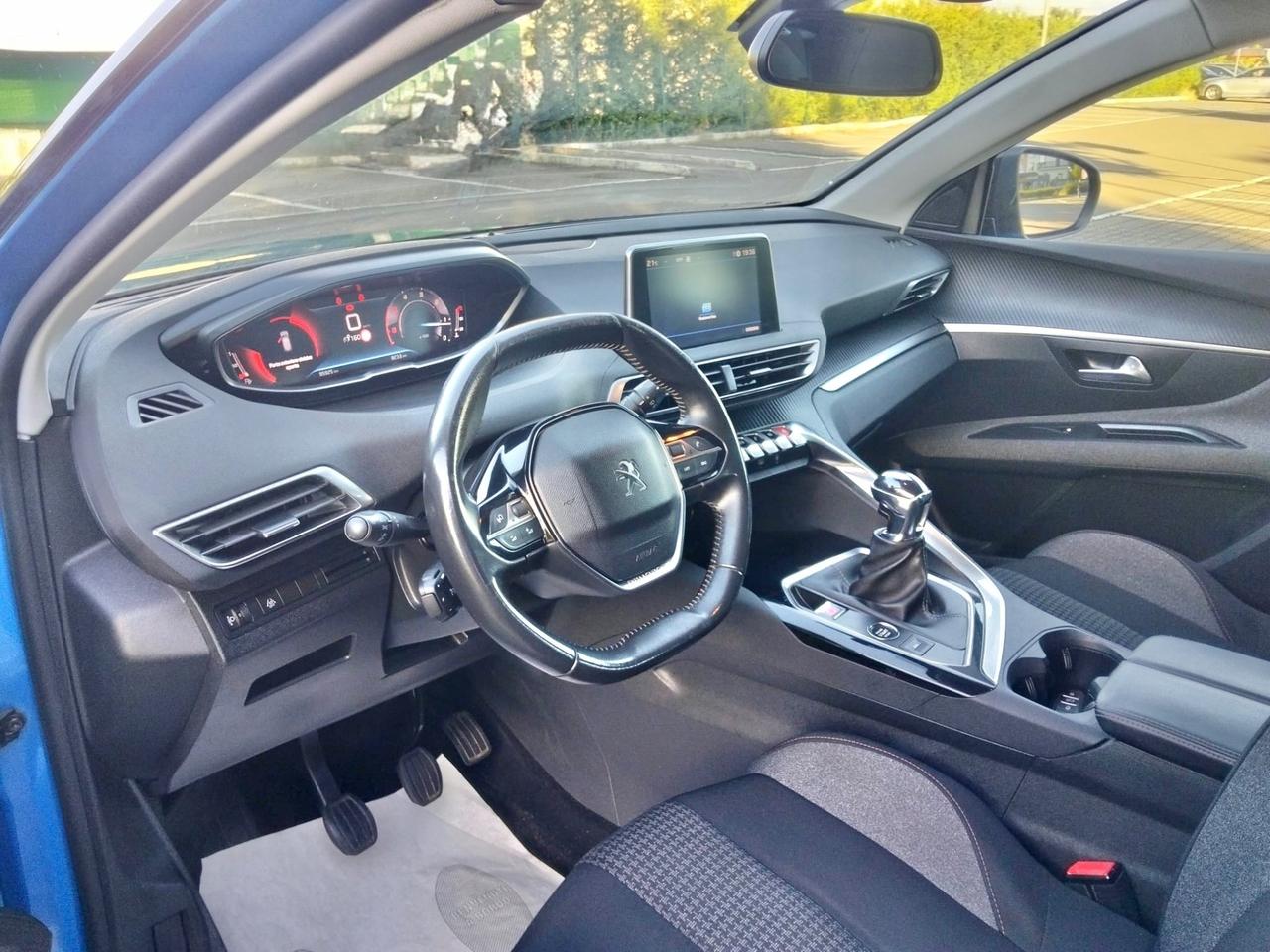 Peugeot 3008 BlueHDi 130 S&S Allure Pack*Navi*Camera