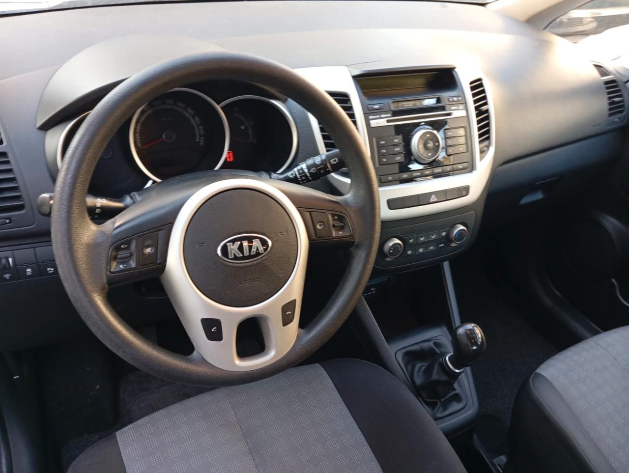 Kia Venga 1.4 CVVT Active multispazio valuto permute