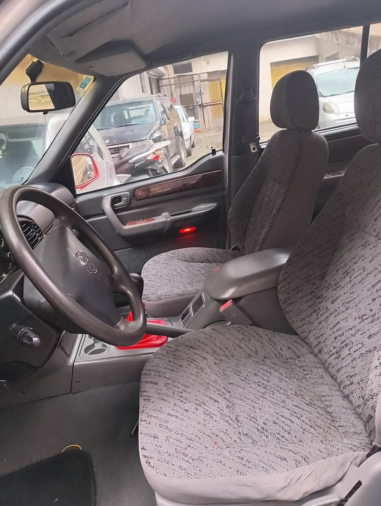 Ssangyong MUSSO MJ 662 2.9 turbodiesel EL