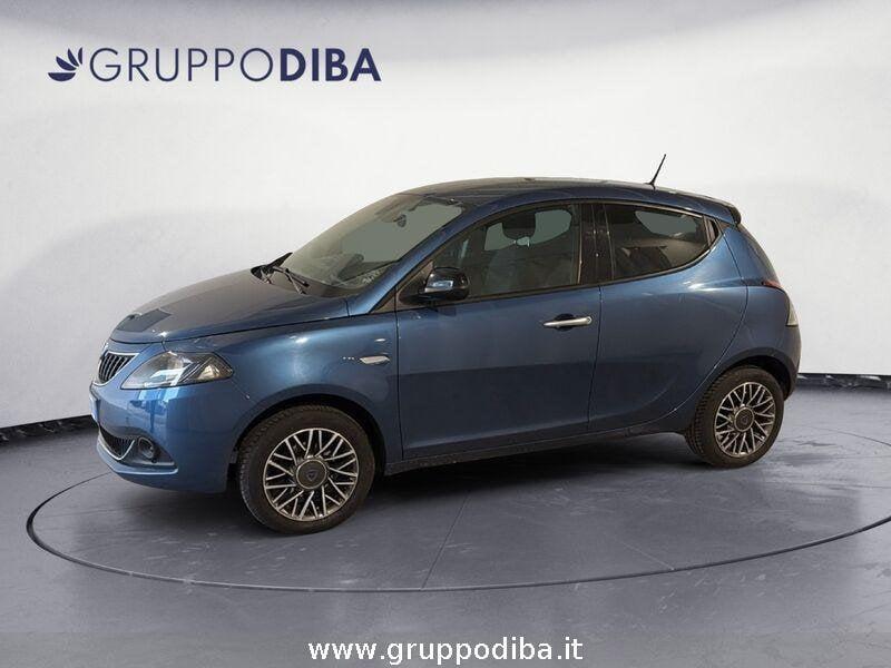 Lancia Ypsilon III 2021 1.0 firefly hybrid Gold Plus s&s 70cv 5p.t