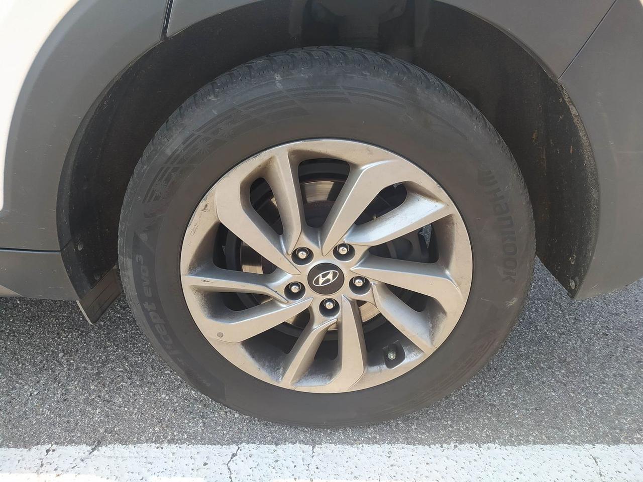 Hyundai Tucson Xpossible 1.7 CRDi #11606