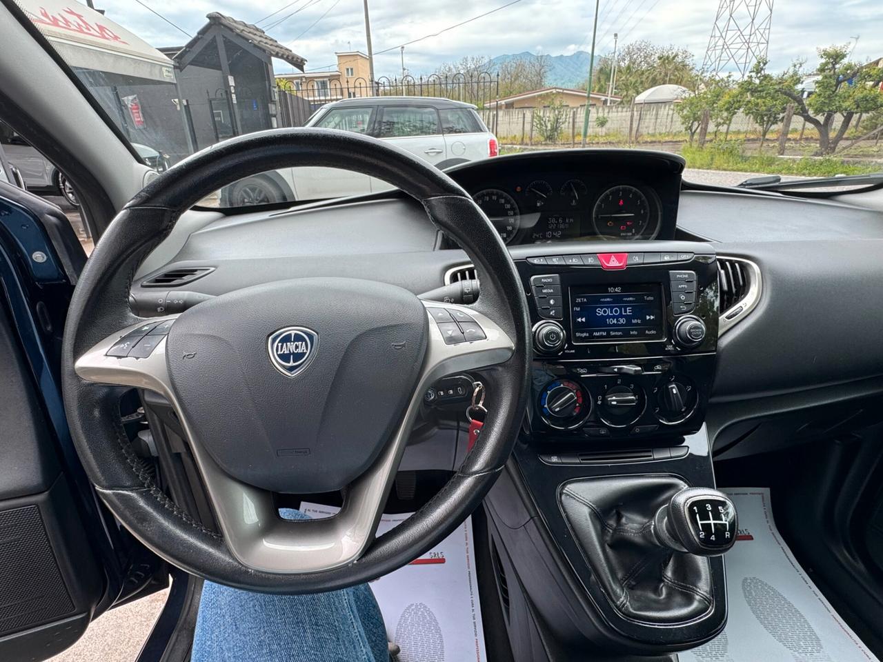 Lancia Ypsilon 1.2 69 CV 5 eco chic