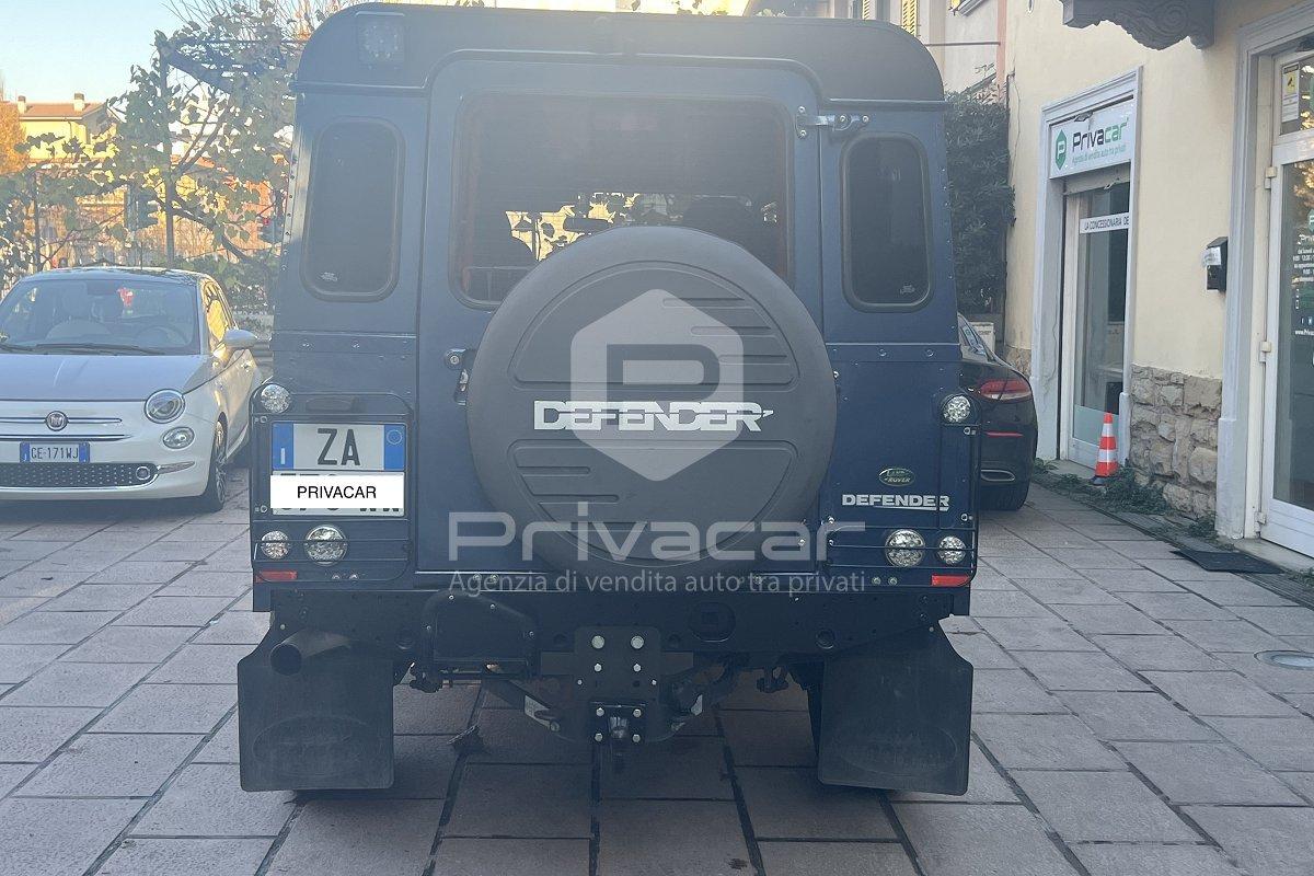 LAND ROVER Defender 110 2.4 TD4 Station Wagon E