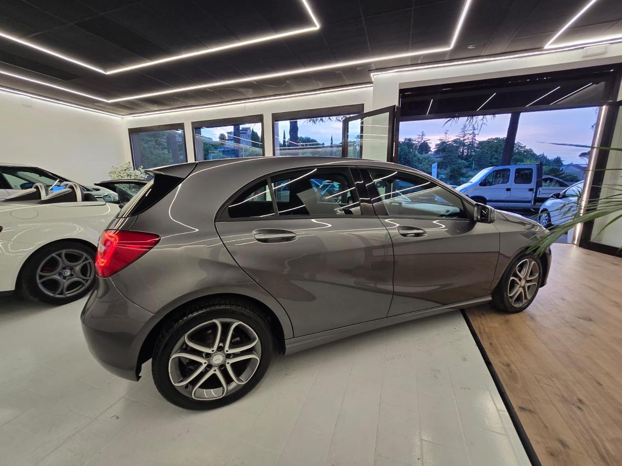 Mercedes-benz A 180 CDI Premium
