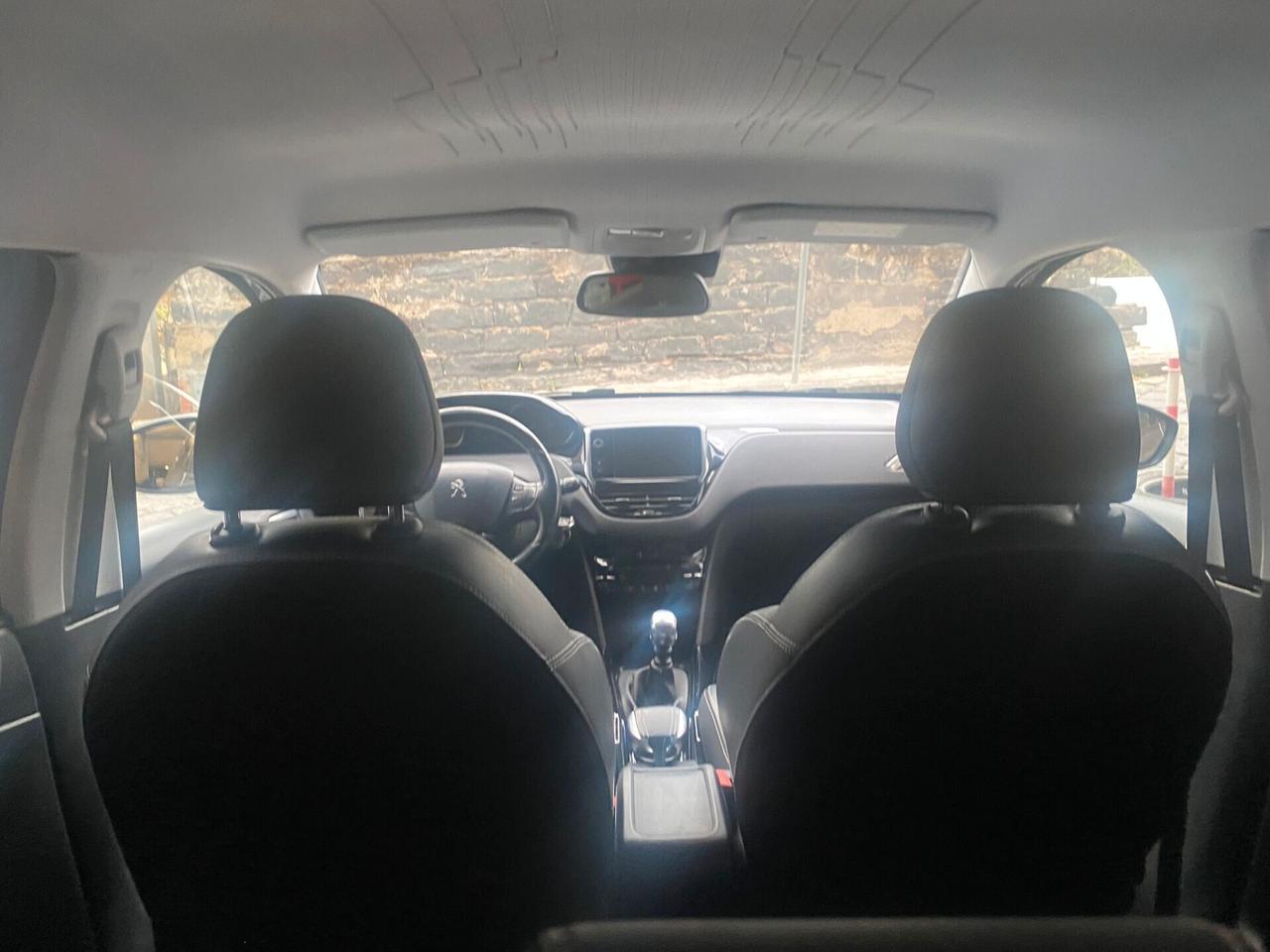 Peugeot 2008 BlueHDi 120 S&S Allure