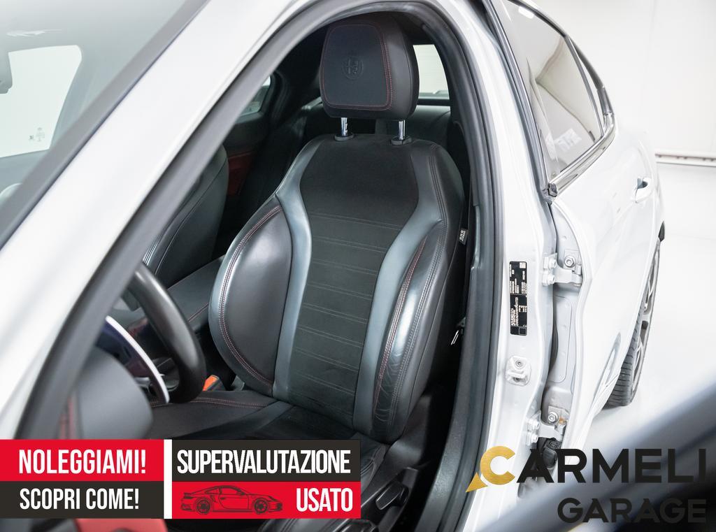 Alfa Romeo Giulia 2016 2.9 V6 Bi-Turbo AT8 Quadrifoglio 510CV