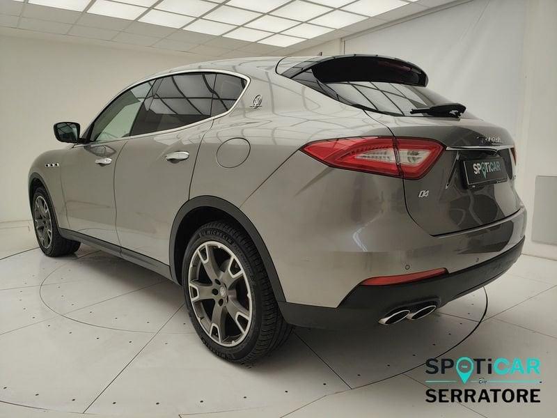 Maserati Levante 3.0 V6 275cv auto
