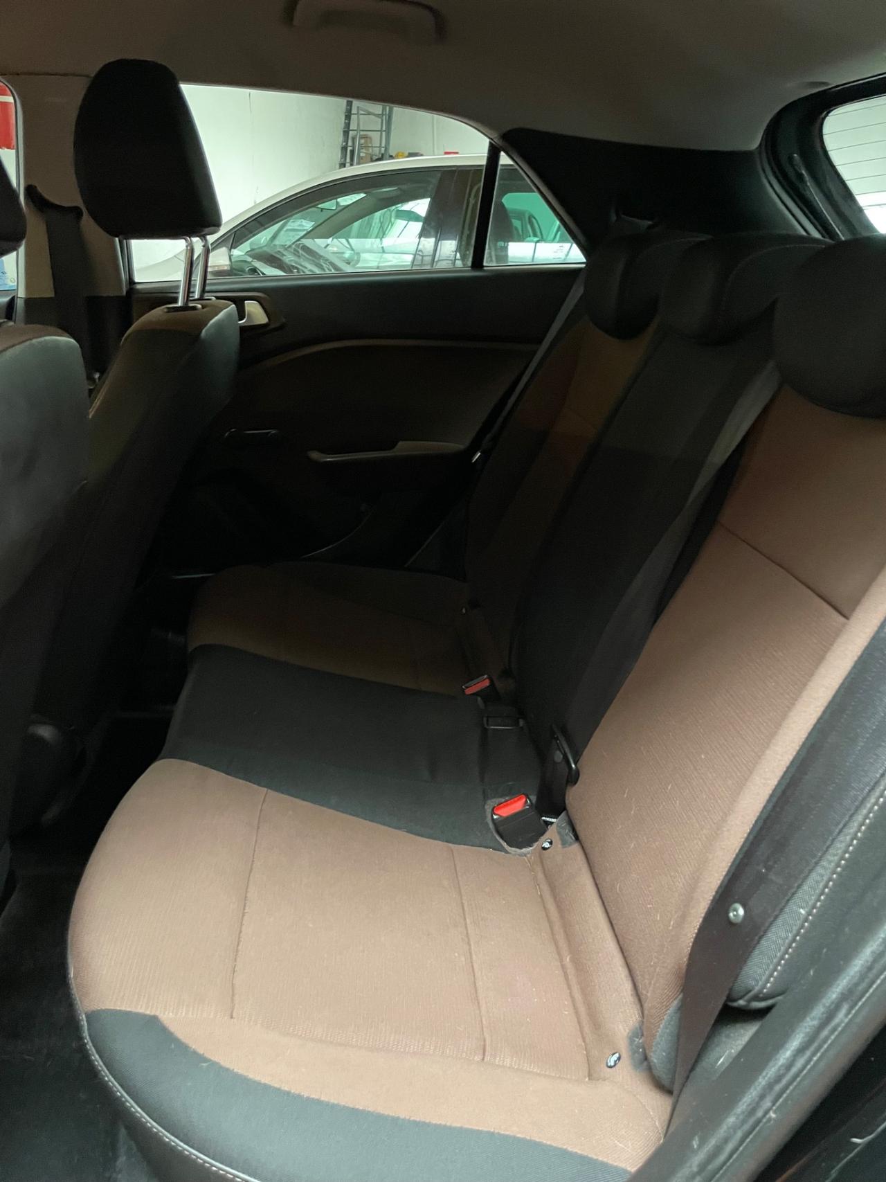 Hyundai i20 1.2 Neopatentati Euro 6