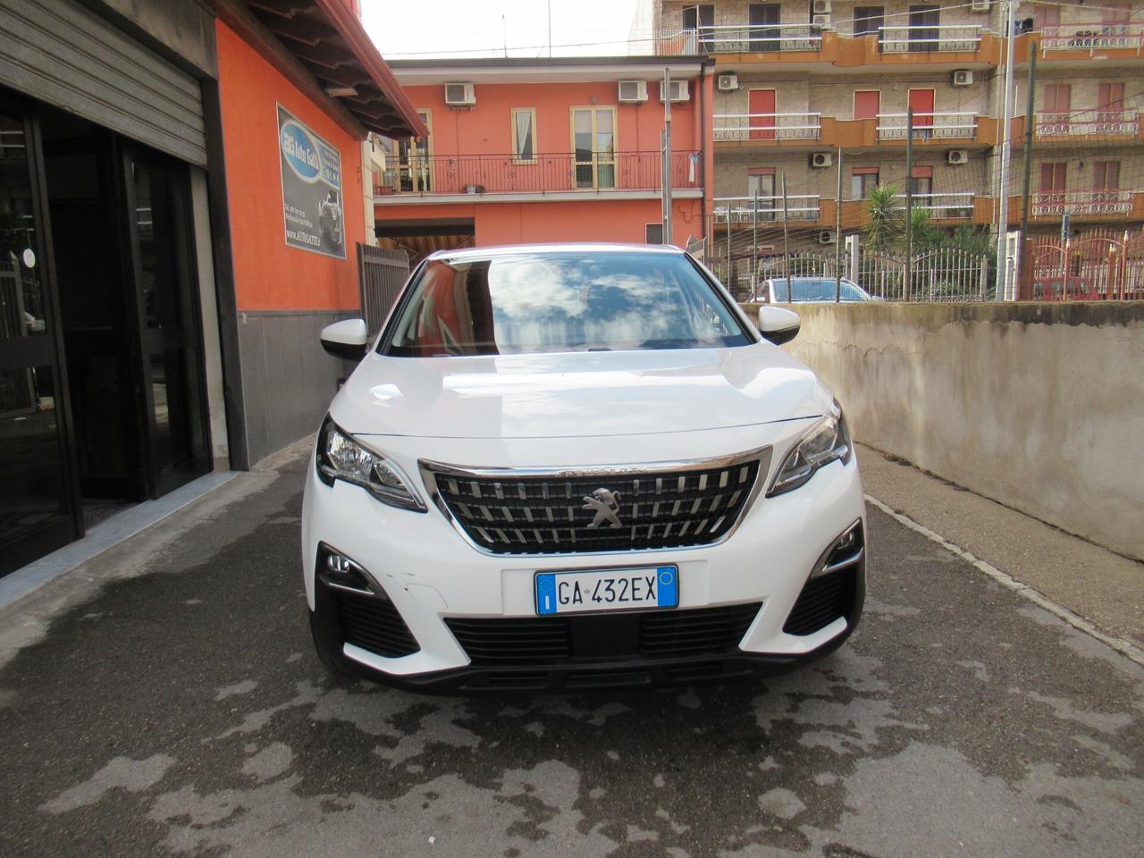 Peugeot 3008 BlueHDi 130 S&S Business