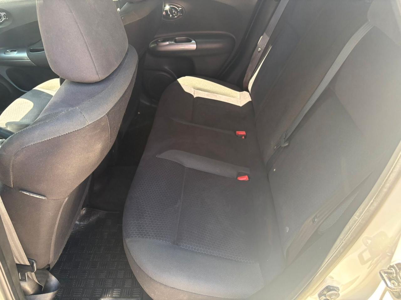 NISSAN JUKE 1.6 Acenta - 2011