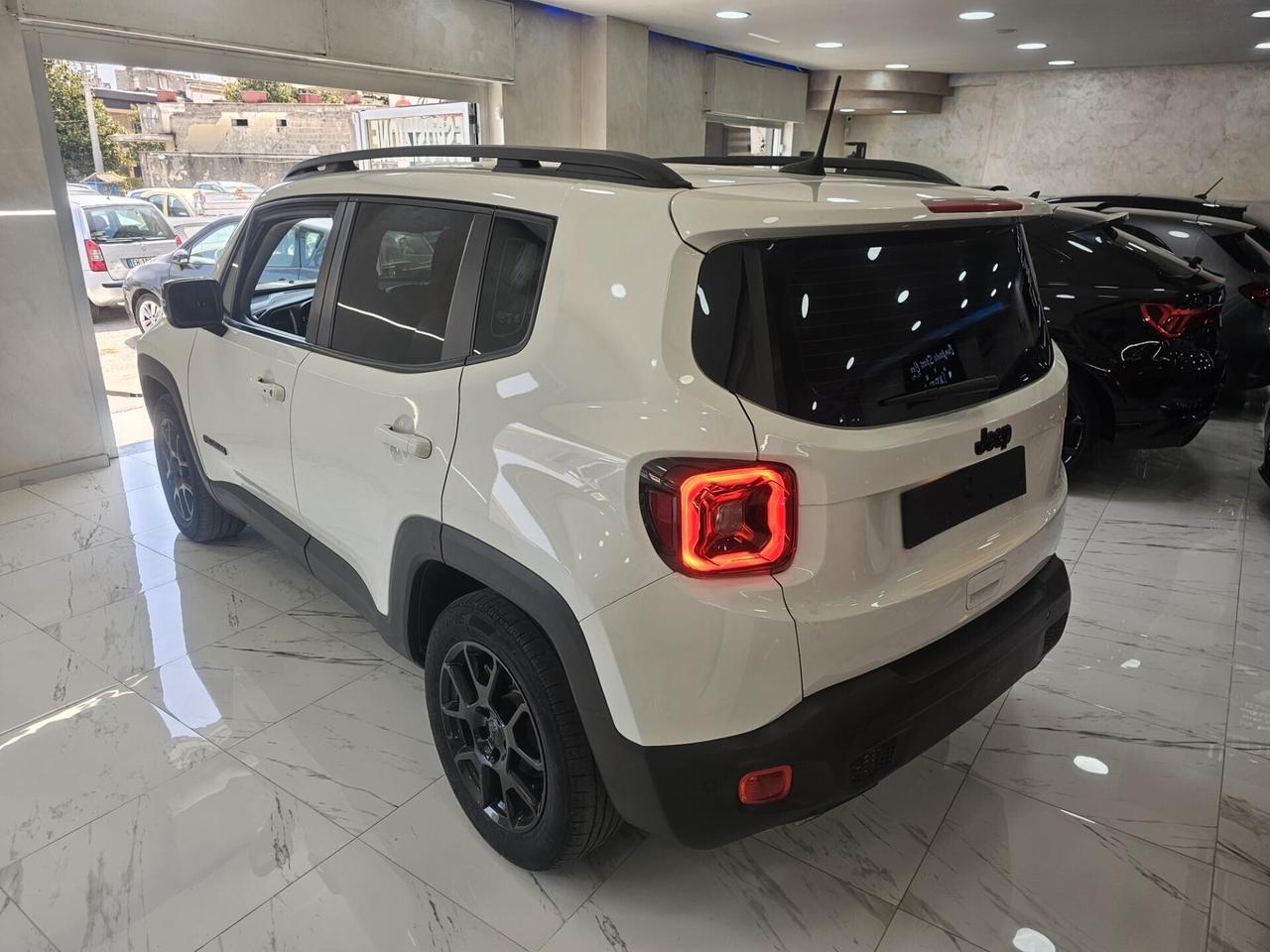 NUOVA JEEP RENEGADE LIMITED BLACK LINE 1.6 MJT 130CV