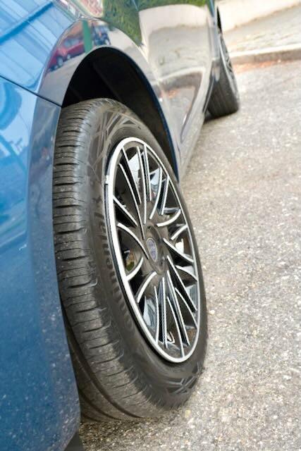 Lancia Ypsilon 1.0 FireFly 5 porte S&S Hybrid Gold
