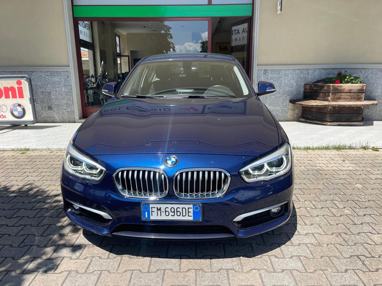 Bmw 116 116d 5p. Urban