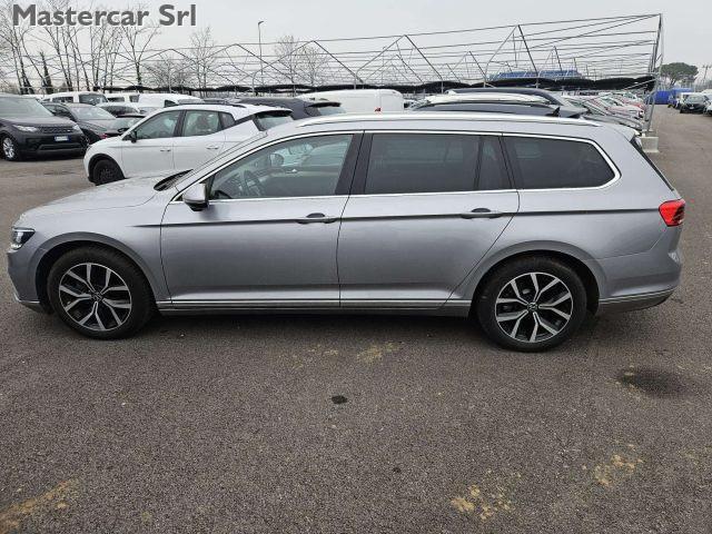 VOLKSWAGEN Passat Variant Variant 2.0 tdi Executive 150cv dsg - GD193EA