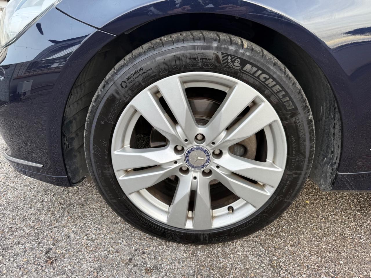 Mercedes-benz E 220 CDI Coupé Avantgarde