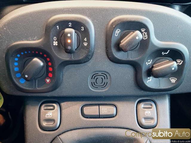 FIAT Panda 0.9 TwinAir Turbo Natural Power Lounge
