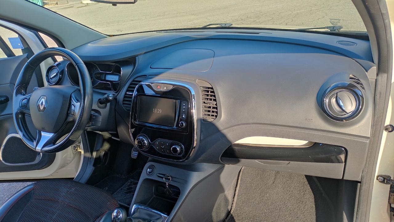 Renault Captur 1.5 dCi 8V 90 CV 66KW NEOPATENTATI - 2015