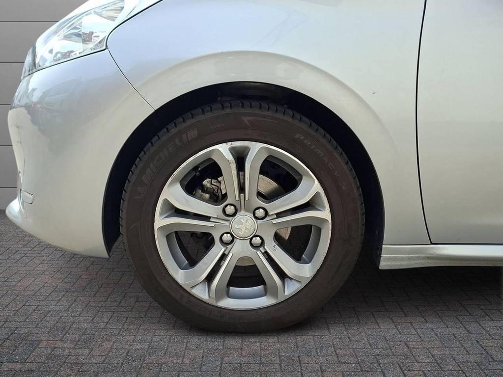 Peugeot 208 3 Porte 1.2 VTi Allure
