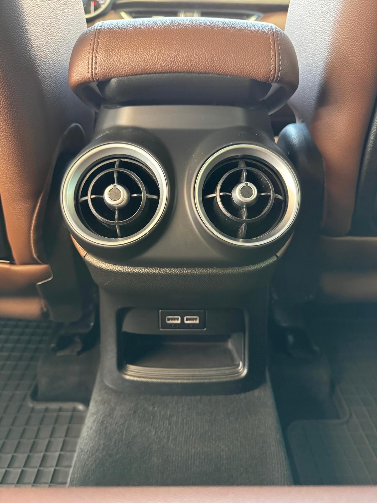 Alfa Romeo Stelvio 2.2 Turbodiesel AT8 RWD Business