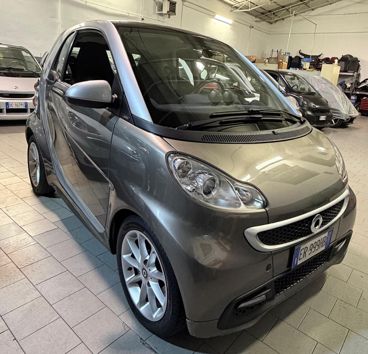 Smart ForTwo 1000 52 kW coupé pulse con servosterzo