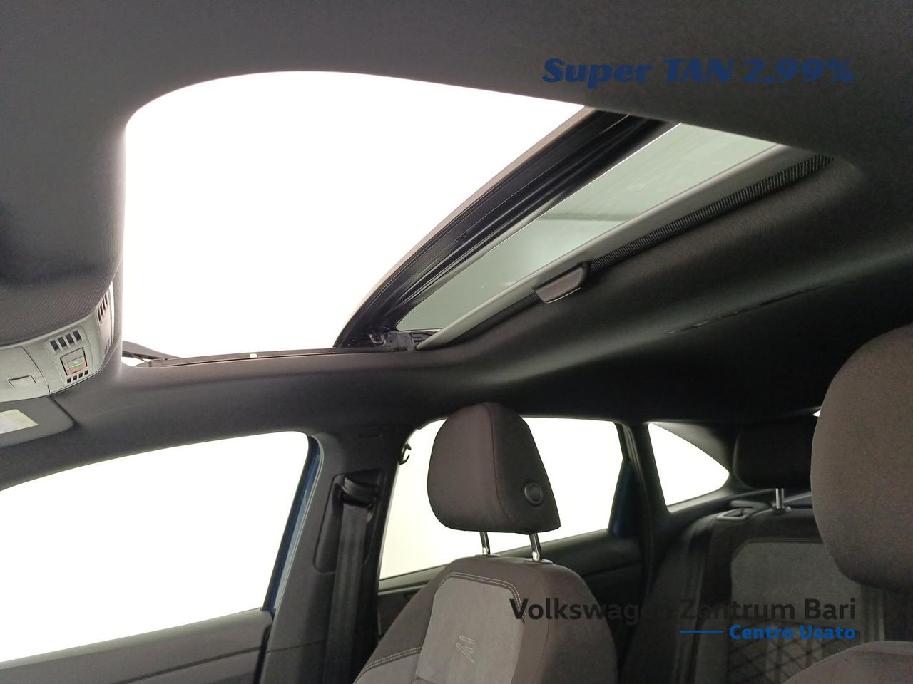 Volkswagen Taigo 1.0 tsi r-line 115cv