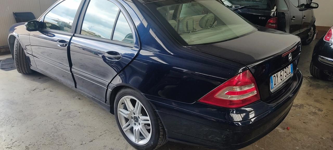 MERCEDES C 220 CDI FULL 150 CV RESTYLING