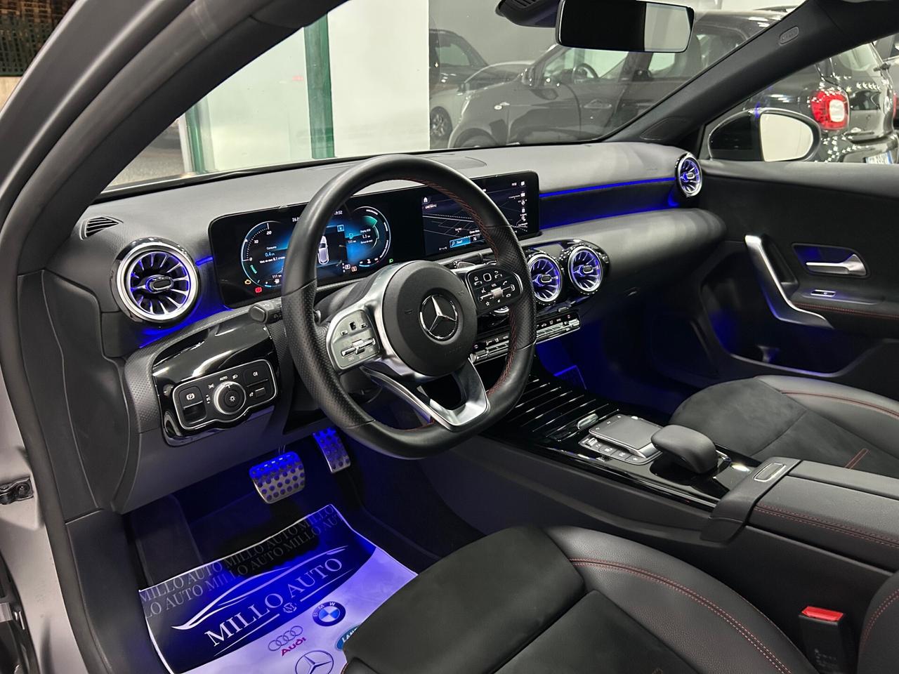 Mercedes-benz A 200 d Automatic Premium