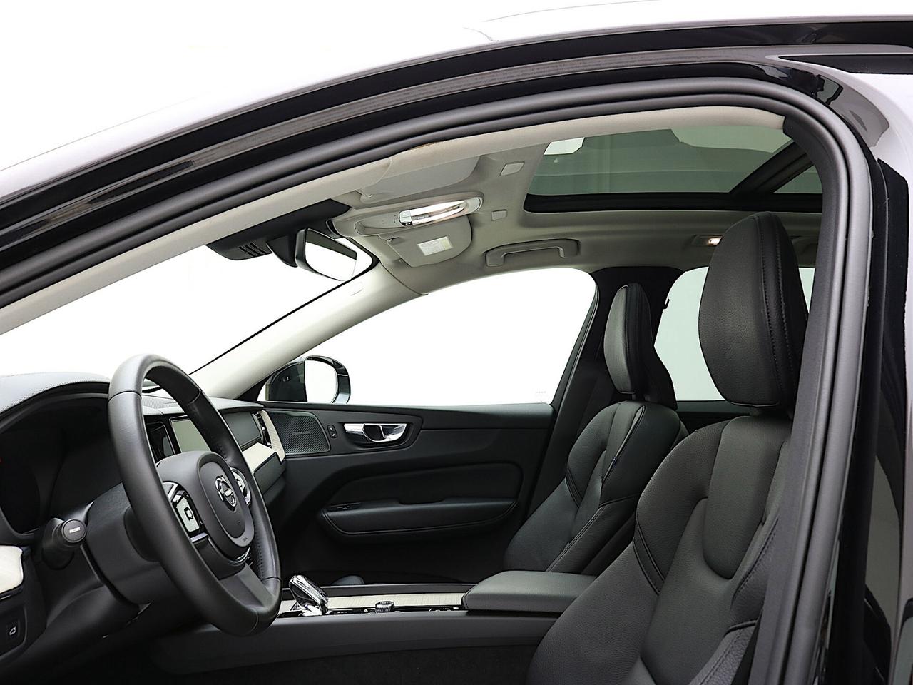 Volvo XC60 B4 AWD auto Inscription TETTO APRIBILE