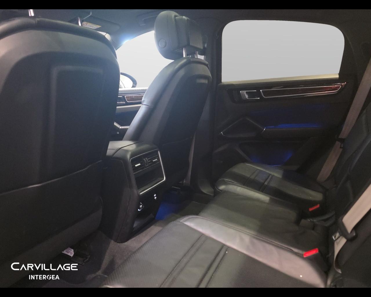 PORSCHE Cayenne Coupe 3.0 e-hybrid 5p.ti tiptro