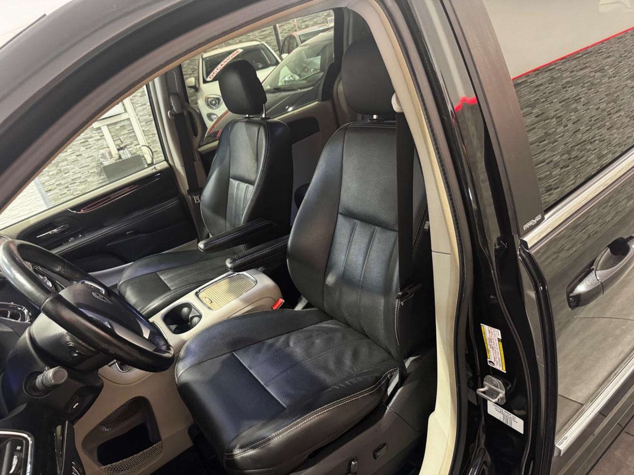 Lancia Voyager 2.8 Turbodiesel Gold 163 CV