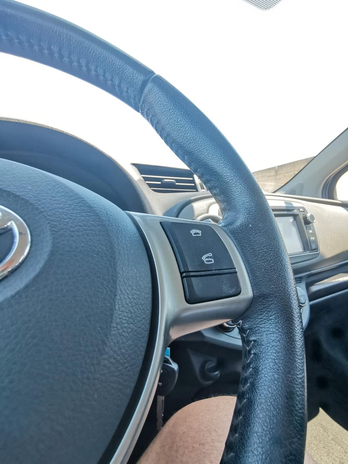Toyota Yaris 1.0 5 porte Lounge 2013