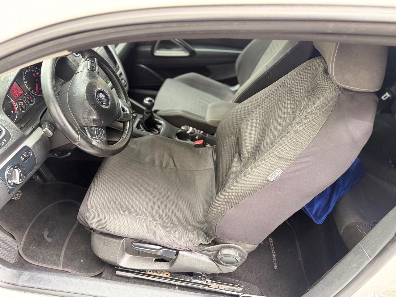 Volkswagen Scirocco 2.0 TDI 140CV DPF