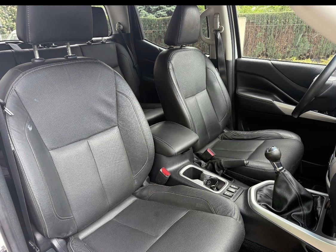 Nissan Navara 2.3 dCi 190 CV 4WD Double Cab N-Connecta