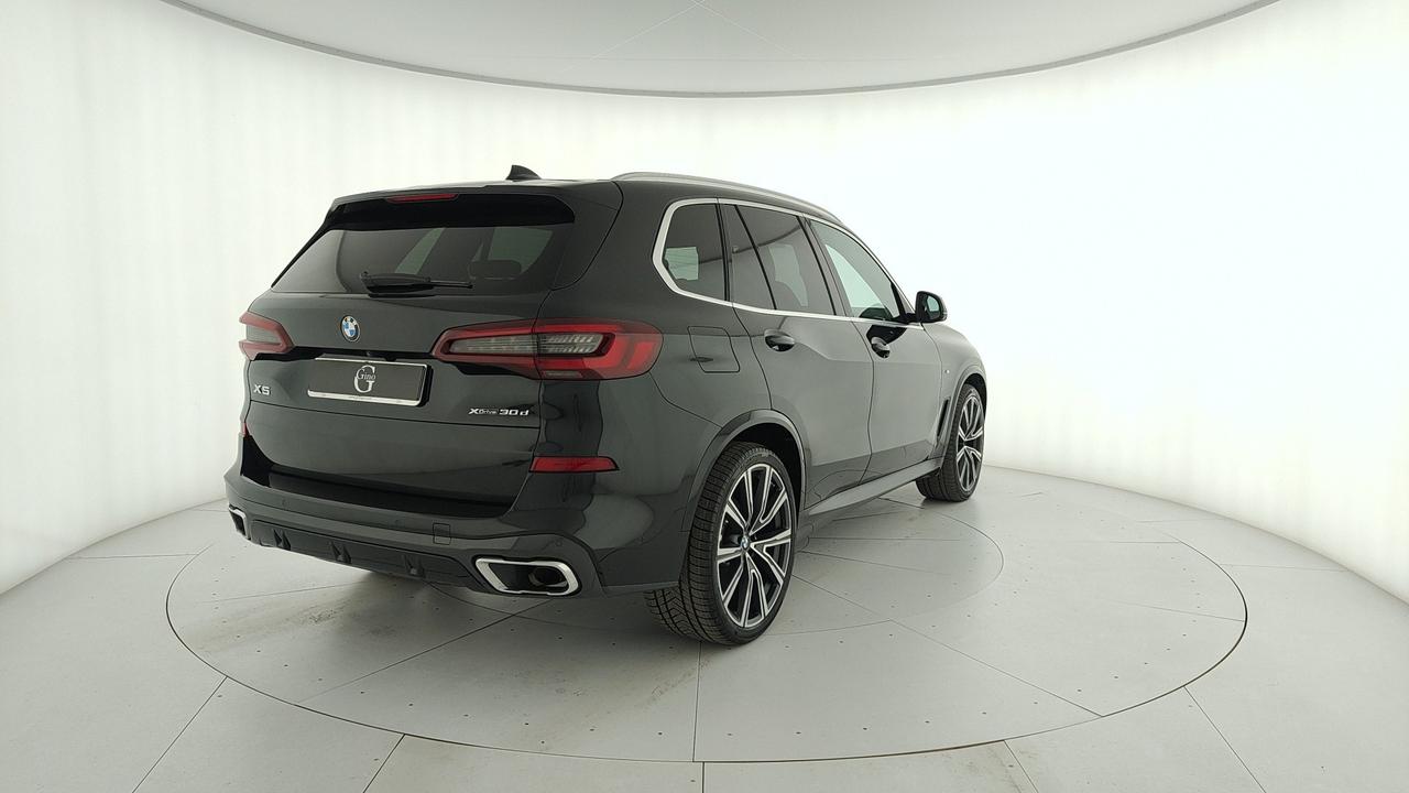 BMW X5 G05 2018 - X5 xdrive30d mhev 48V Msport auto
