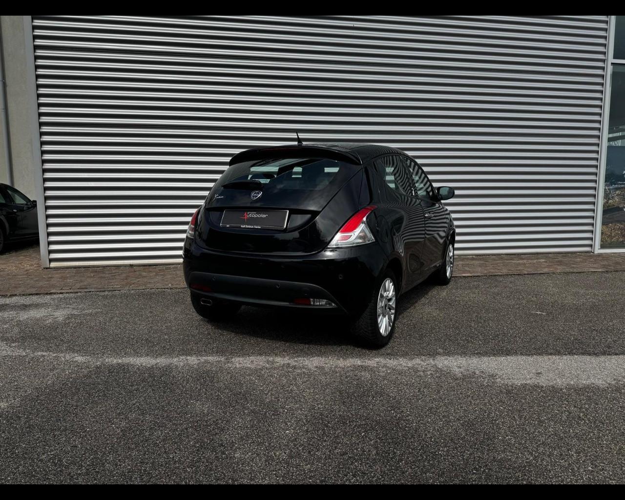 LANCIA YPSILON 1.3 MJT GOLD