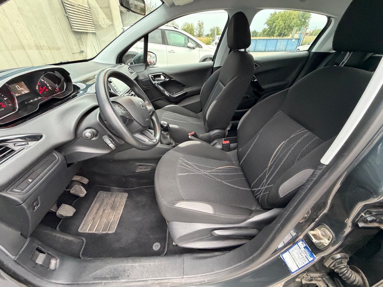 Peugeot 208 PureTech 82 5 porte Access