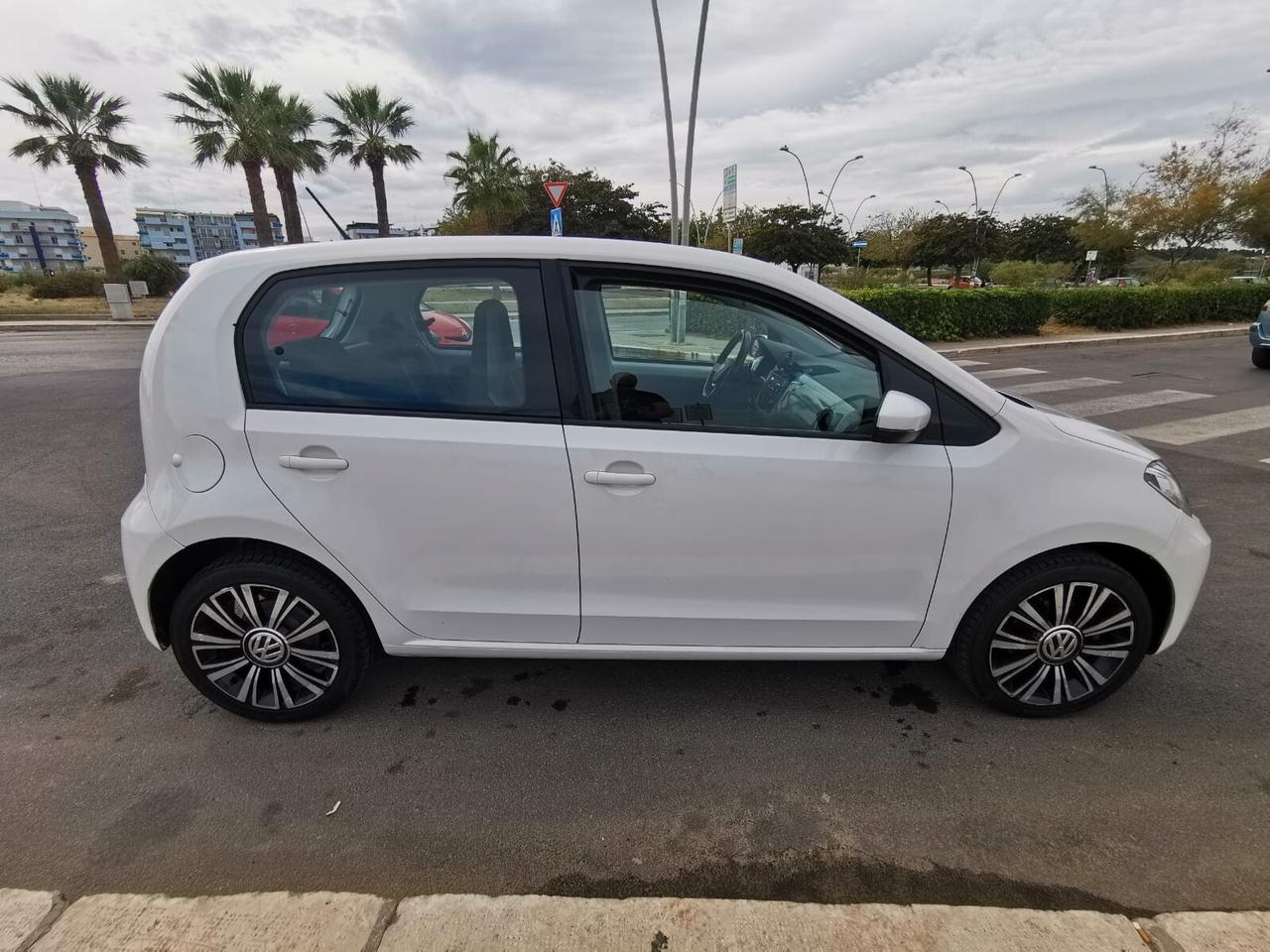 Volkswagen up! 1.0 5p. eco move BlueMotion 2017