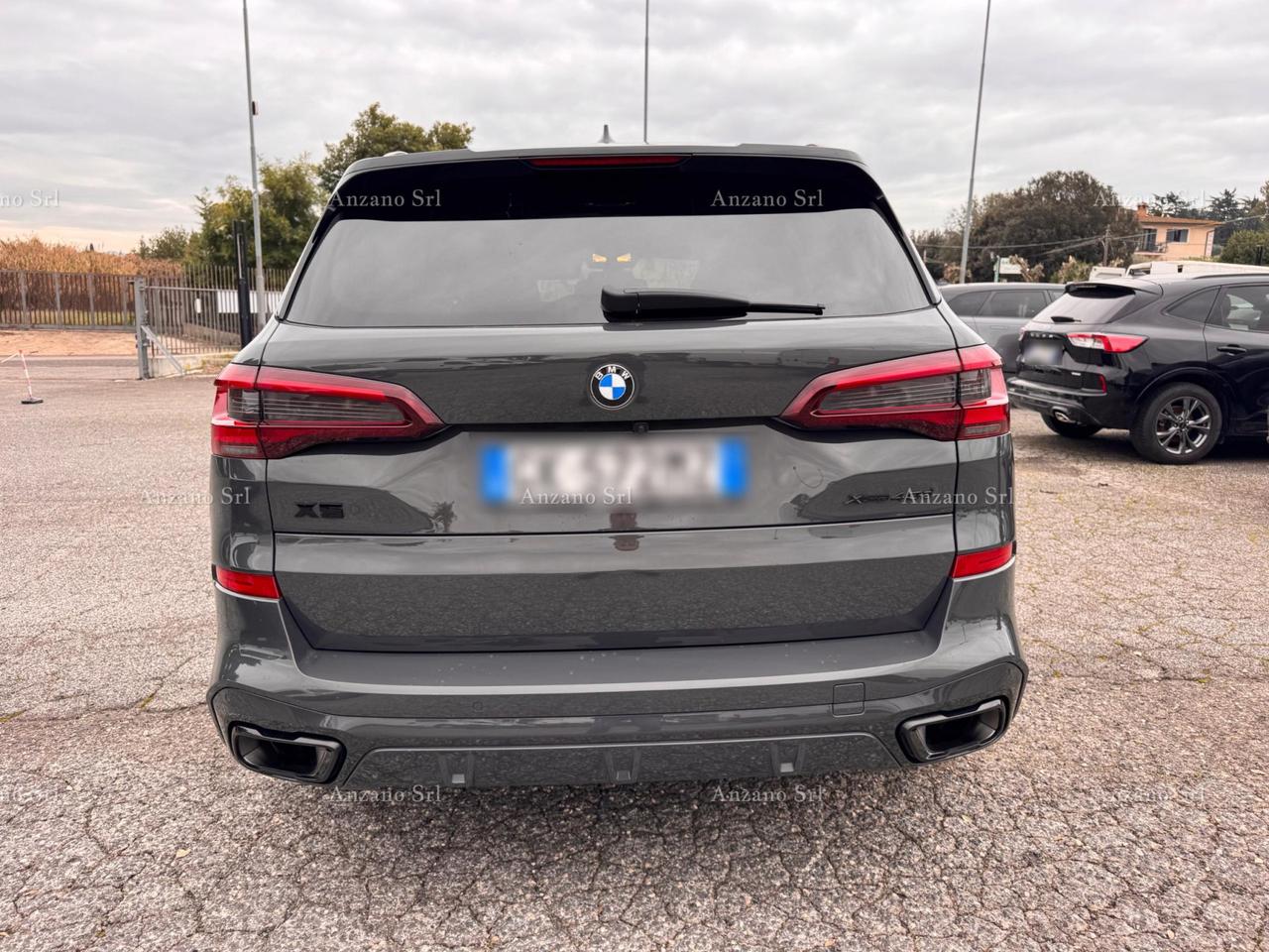 BMW X5 xdrive40d mhev 48V Msport auto