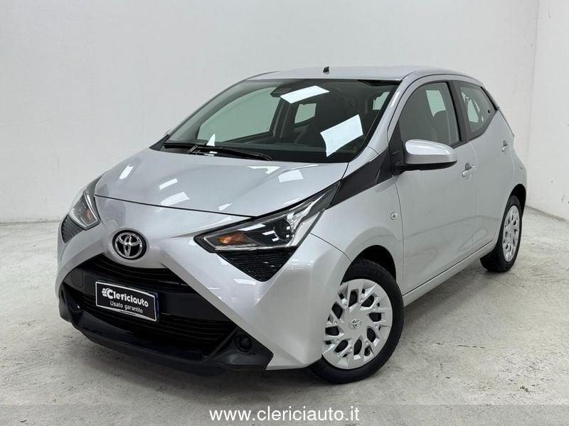 Toyota Aygo Connect 1.0 VVT-i 72 CV 5 porte x-play