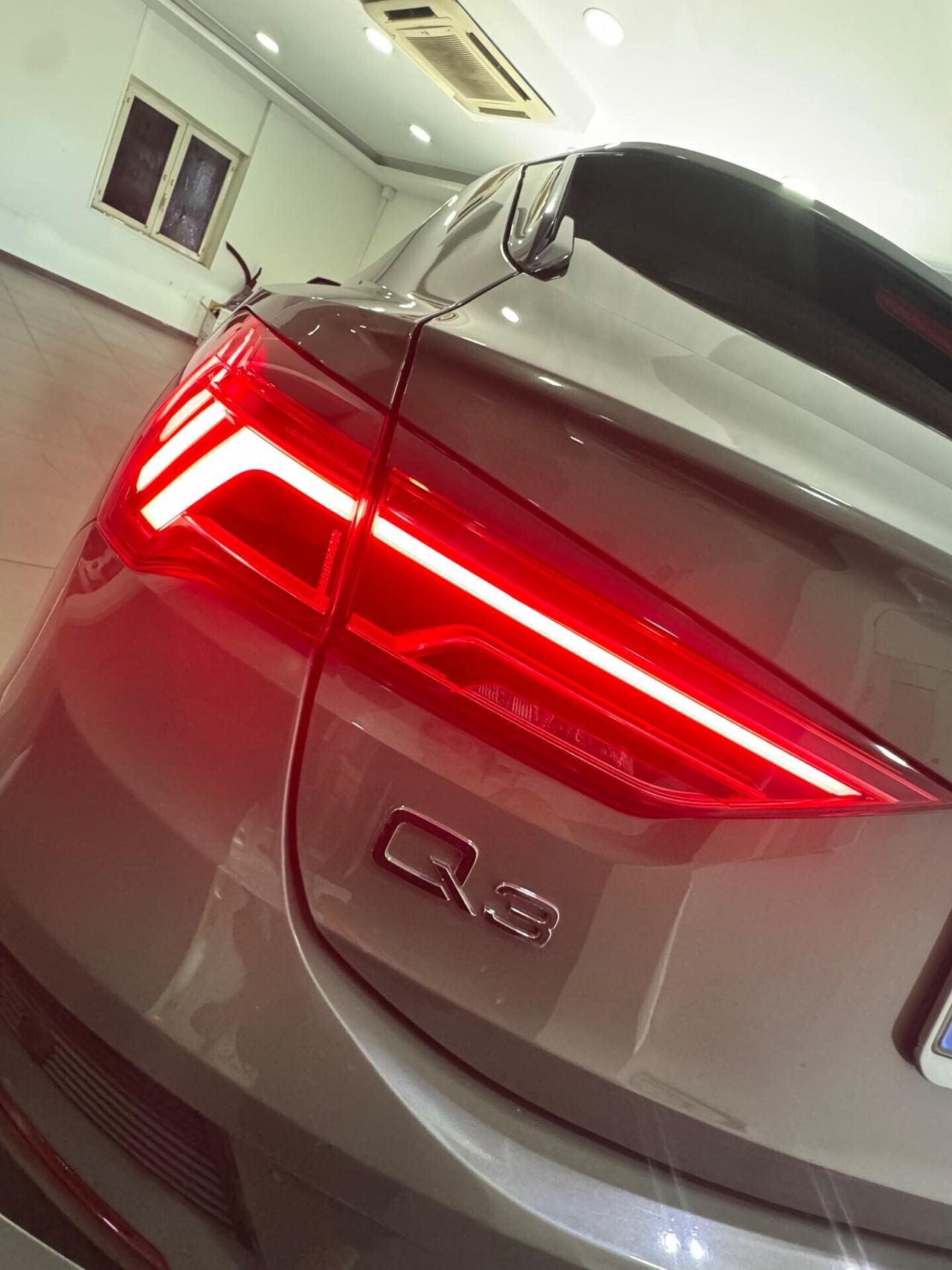 Audi Q3 35 TDI S tronic s-line edition