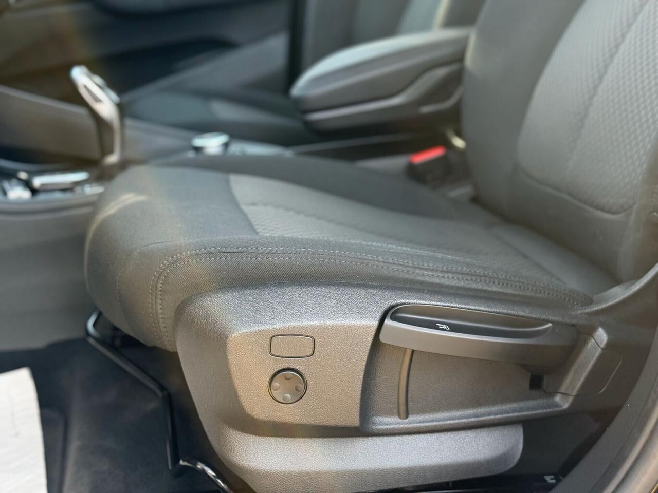 Bmw X1 sDrive 18d 150cv Autom. Advantage Restyling 2021