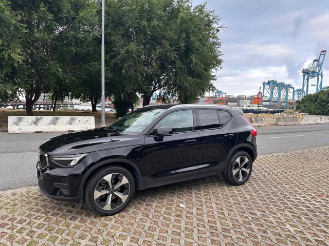 VOLVO XC40 T2 automatico Essential