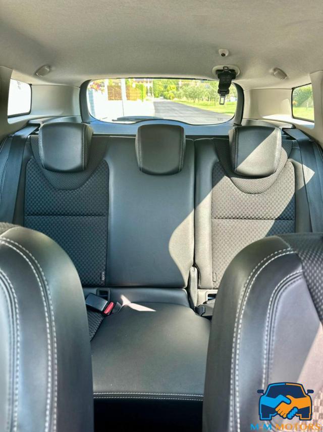RENAULT Clio neo patentati + garanzia 12 mesi